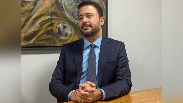 Cícero Lucena faz mudanças na Prefeitura e Bruno da Nóbrega retorna como procurador-geral